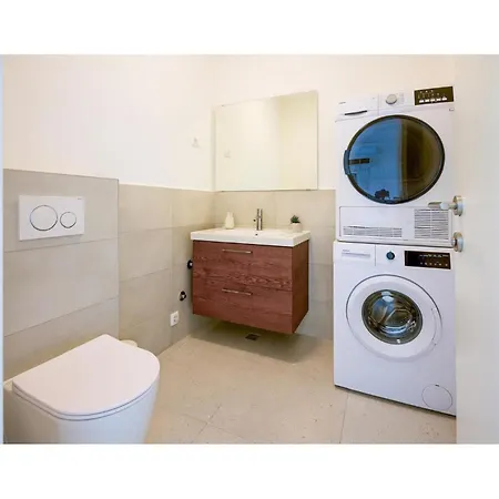 4 Bedroom Stunning In Prázdninový dům