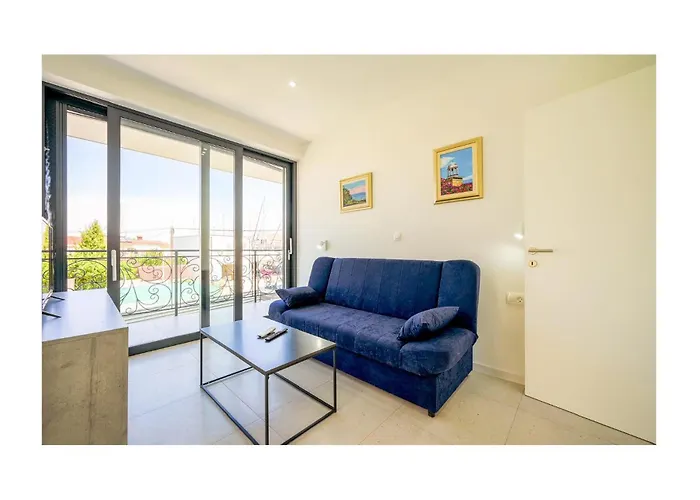 4 Bedroom Stunning In Σπίτι διακοπών